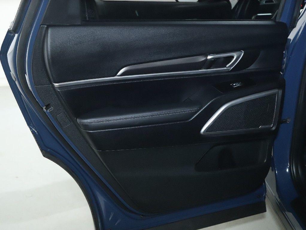 used 2024 Kia Telluride car, priced at $31,266