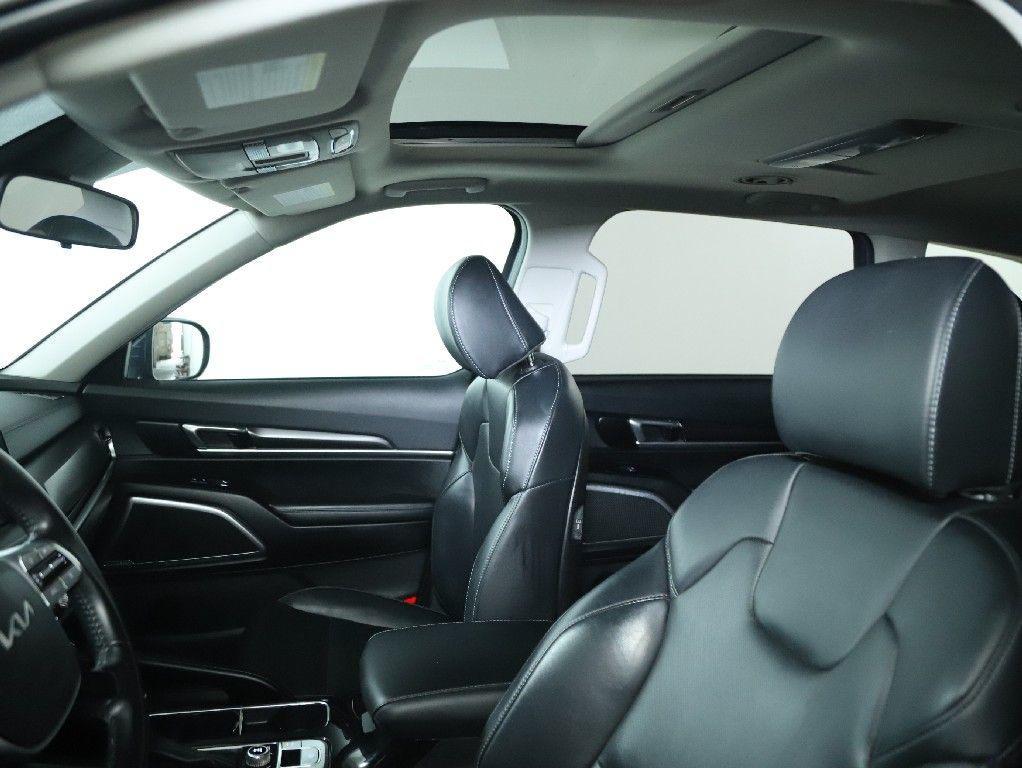 used 2024 Kia Telluride car, priced at $31,266