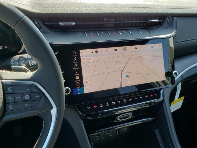 new 2026 Jeep Grand Cherokee car, priced at $45,559