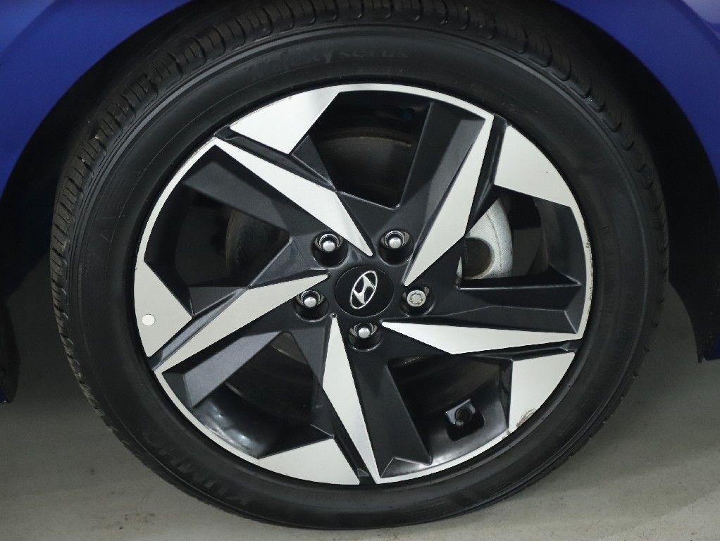 used 2023 Hyundai Elantra car, priced at $21,389