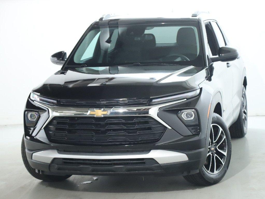 used 2025 Chevrolet TrailBlazer car, priced at $20,500