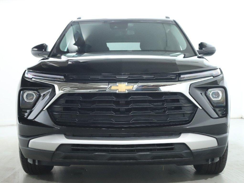 used 2025 Chevrolet TrailBlazer car, priced at $20,500