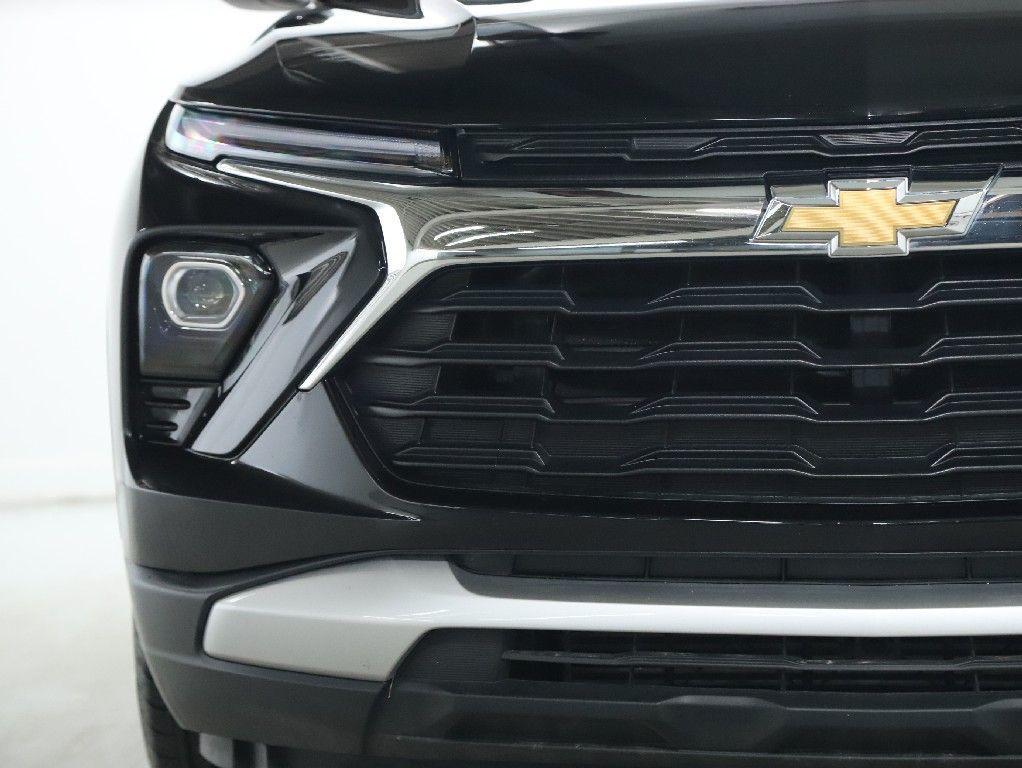 used 2025 Chevrolet TrailBlazer car, priced at $20,500
