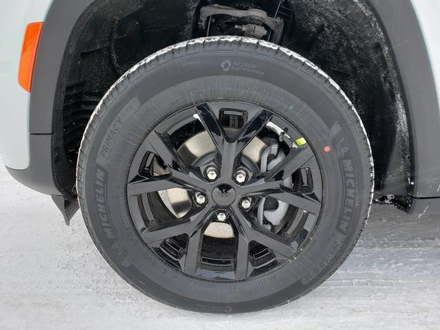 new 2026 Jeep Grand Cherokee car, priced at $47,930