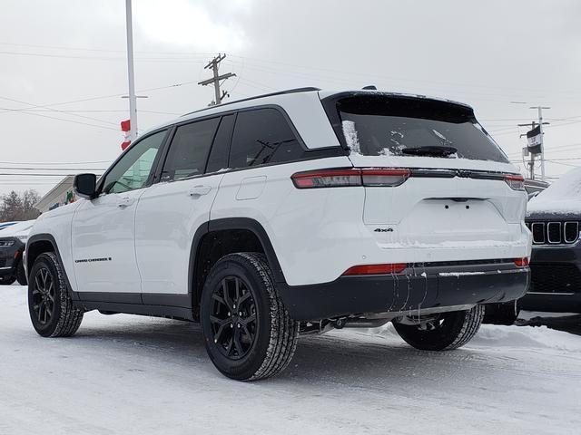 new 2026 Jeep Grand Cherokee car, priced at $47,930
