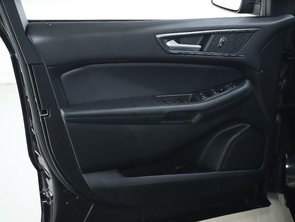 used 2024 Ford Edge car, priced at $26,489