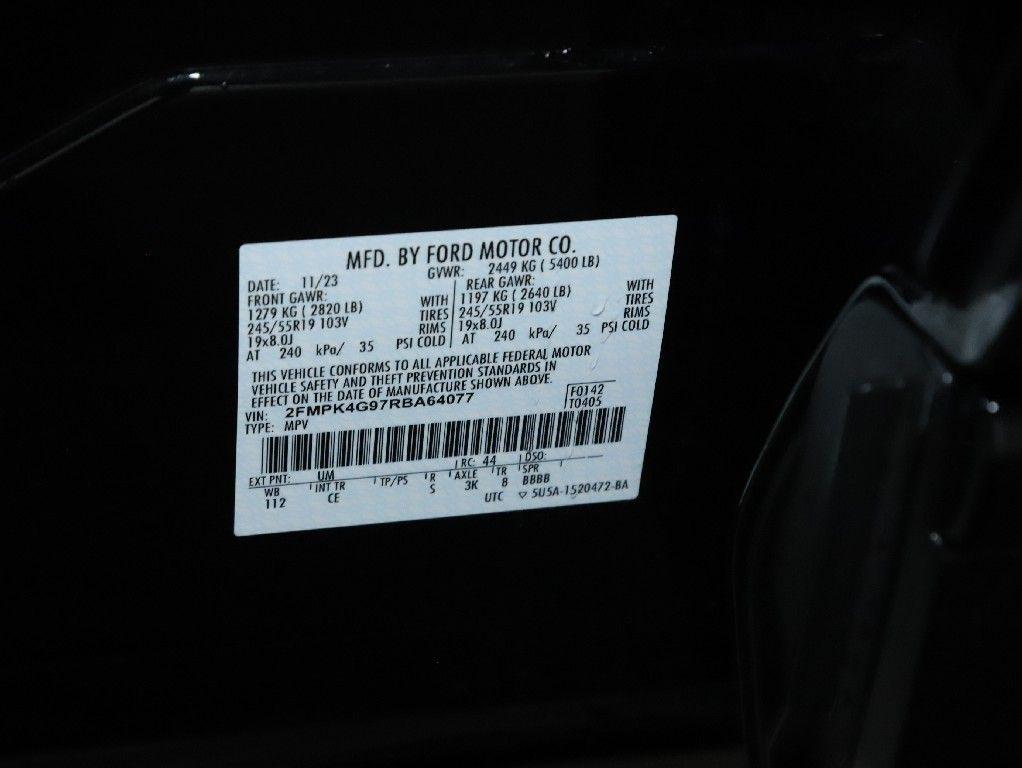 used 2024 Ford Edge car, priced at $26,489