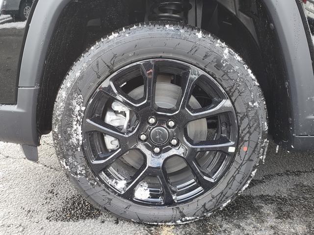 new 2026 Jeep Compass car, priced at $31,080