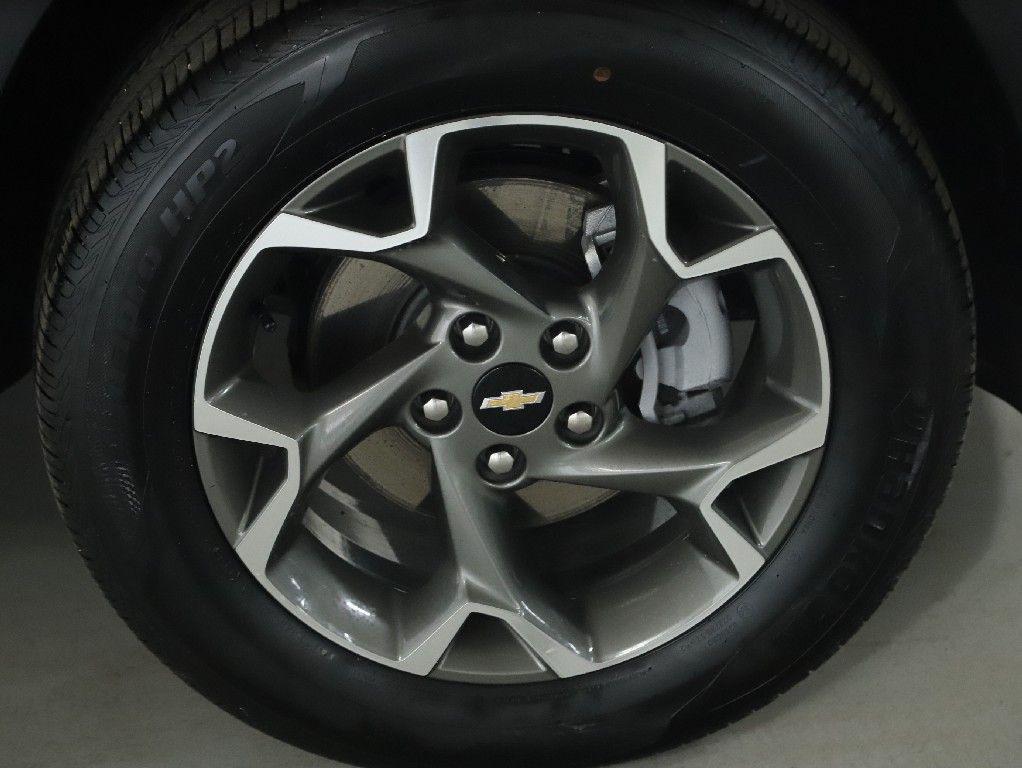 used 2025 Chevrolet Trax car, priced at $19,651