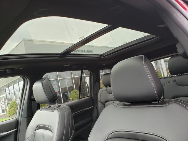 new 2026 Jeep Grand Cherokee car, priced at $45,559