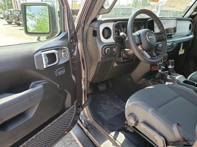 new 2026 Jeep Wrangler car, priced at $53,337