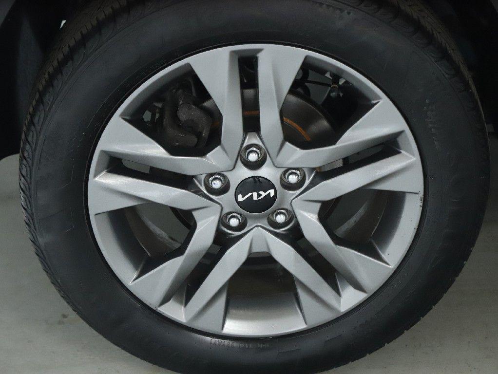 used 2022 Kia Seltos car, priced at $16,100