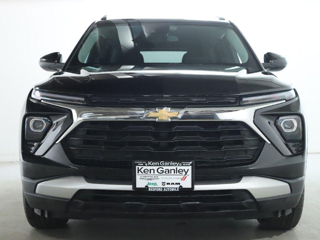 used 2025 Chevrolet TrailBlazer car, priced at $20,994