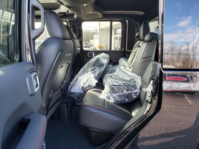 new 2026 Jeep Gladiator car, priced at $66,865