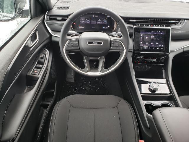 new 2025 Jeep Grand Cherokee L car, priced at $36,024