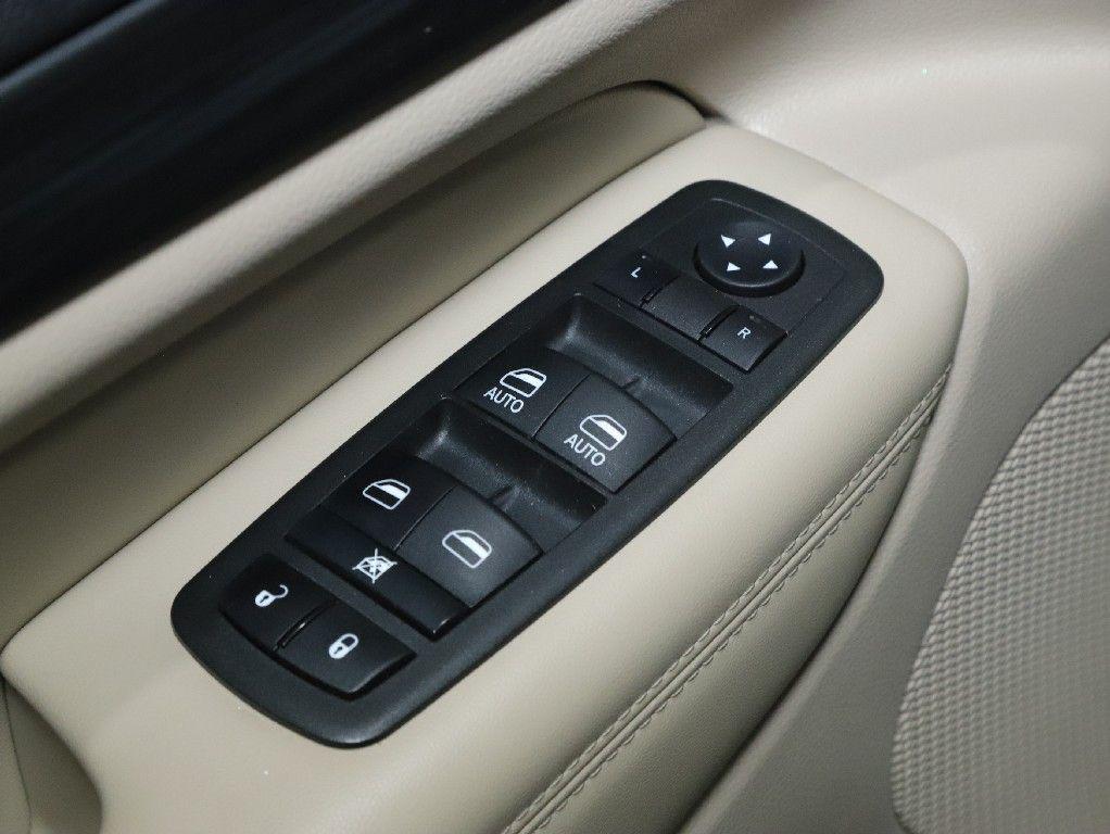 used 2022 Jeep Grand Cherokee car, priced at $24,987