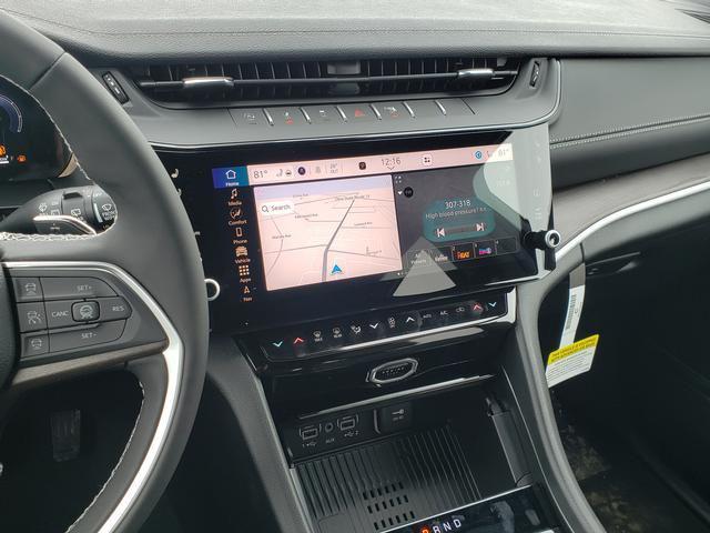 new 2026 Jeep Grand Cherokee car, priced at $52,244