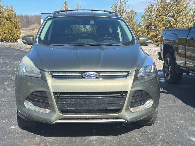 used 2013 Ford Escape car, priced at $3,375