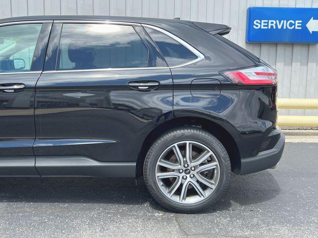 used 2024 Ford Edge car, priced at $33,975