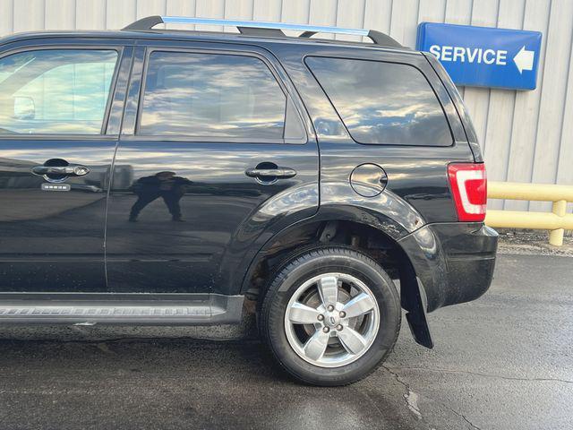 used 2008 Ford Escape car, priced at $3,900