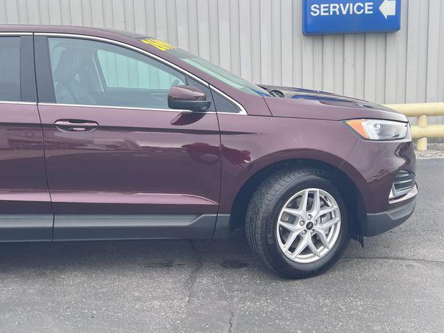 used 2024 Ford Edge car, priced at $26,999