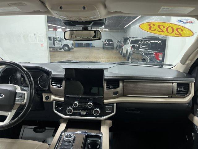 used 2023 Ford Expedition car, priced at $36,297