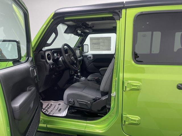 new 2025 Jeep Wrangler car, priced at $43,631