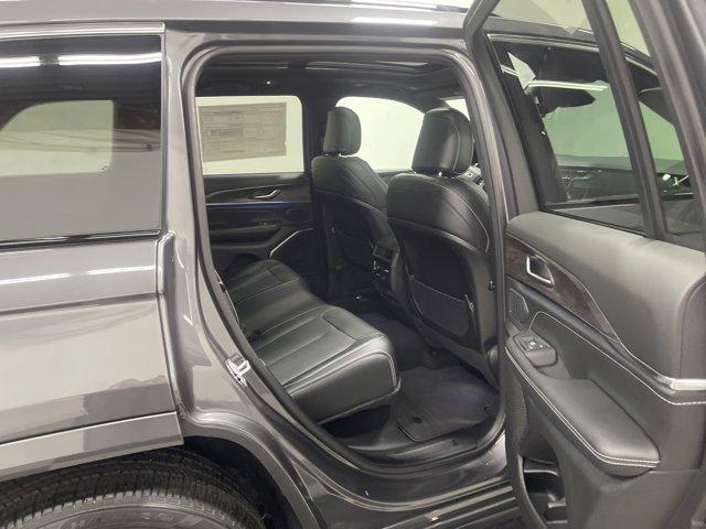 new 2025 Jeep Grand Cherokee car, priced at $53,713