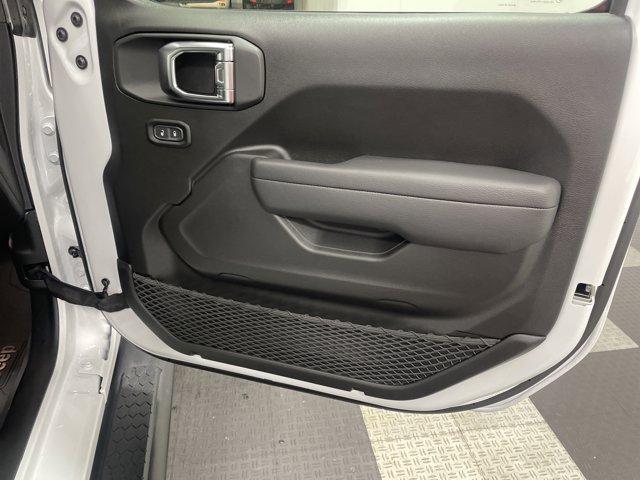 new 2025 Jeep Wrangler car, priced at $39,389