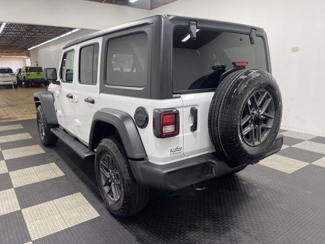 new 2025 Jeep Wrangler car, priced at $39,389