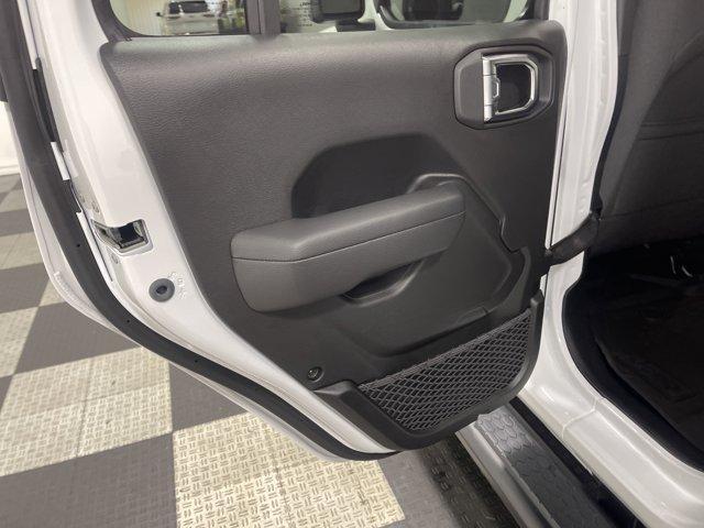 new 2025 Jeep Wrangler car, priced at $39,389