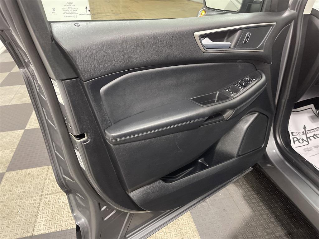 used 2024 Ford Edge car, priced at $22,842