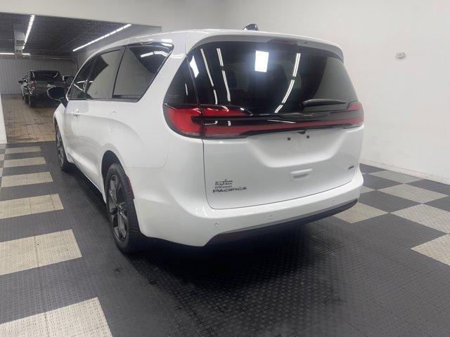 new 2026 Chrysler Pacifica car, priced at $47,060