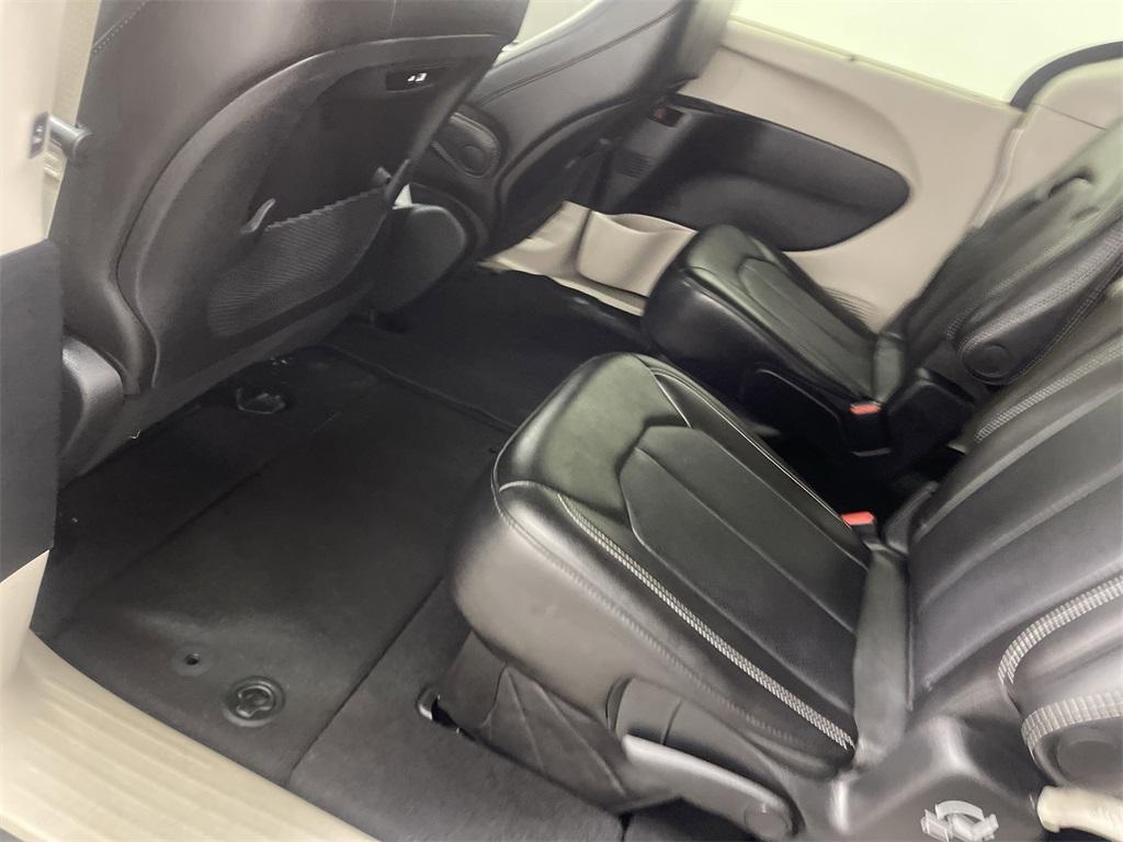 used 2024 Chrysler Pacifica car, priced at $30,278