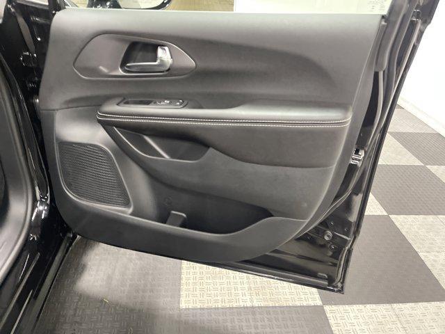 new 2026 Chrysler Pacifica car, priced at $41,170