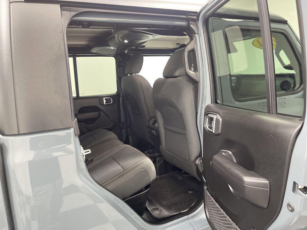used 2024 Jeep Gladiator car, priced at $36,292