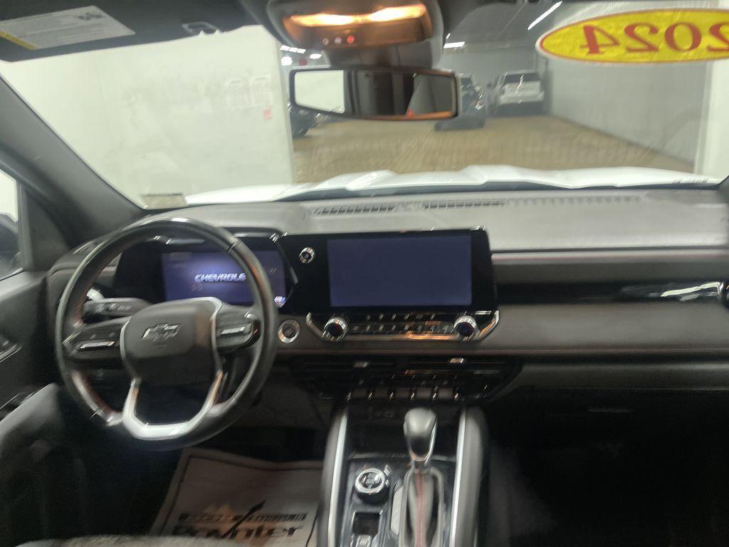 used 2024 Chevrolet Colorado car, priced at $35,306