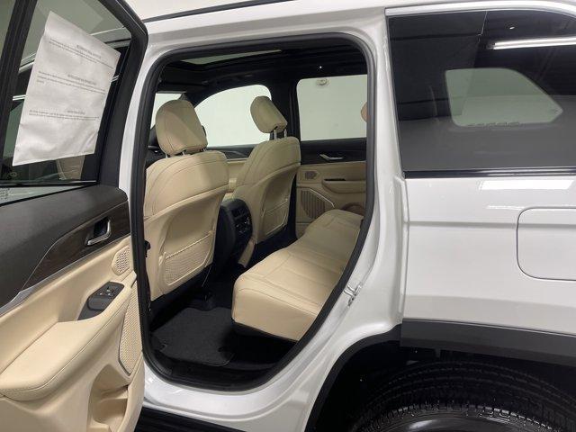 new 2026 Jeep Grand Cherokee car, priced at $48,928