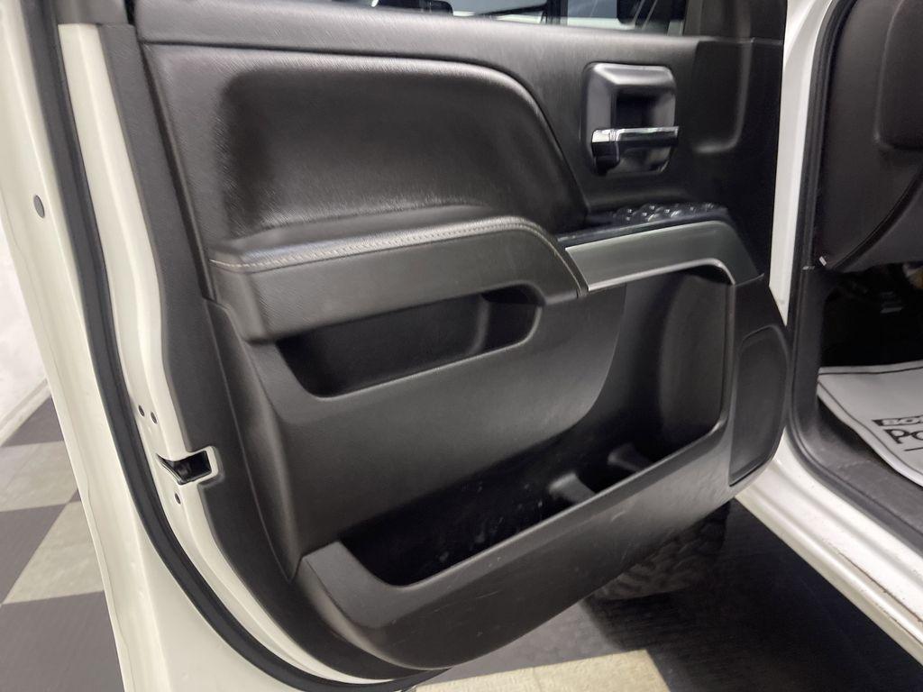 used 2016 Chevrolet Silverado 2500 car, priced at $27,024