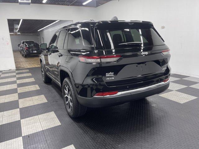 new 2025 Jeep Grand Cherokee car, priced at $46,486