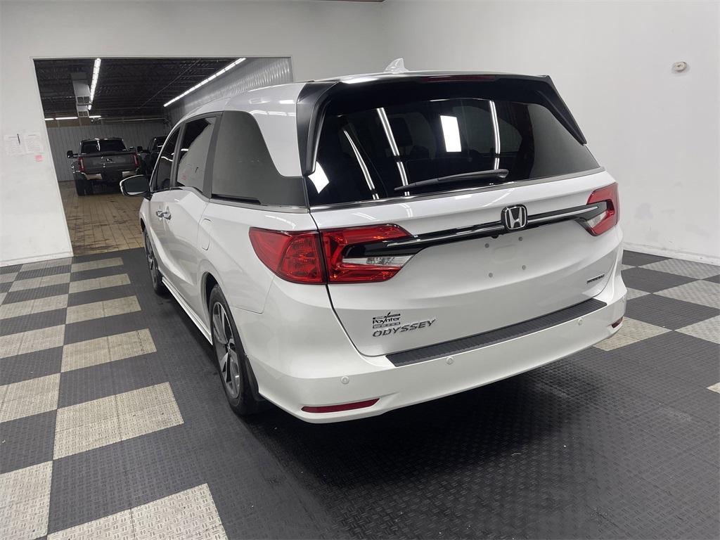 used 2024 Honda Odyssey car, priced at $37,714