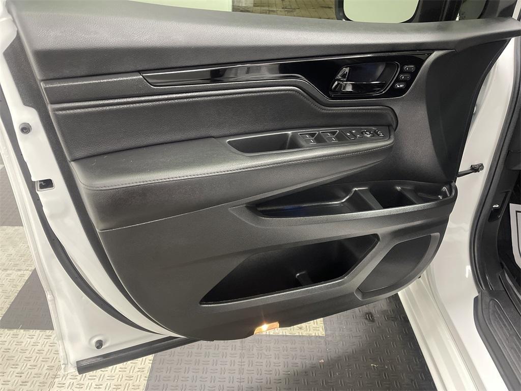 used 2024 Honda Odyssey car, priced at $37,714