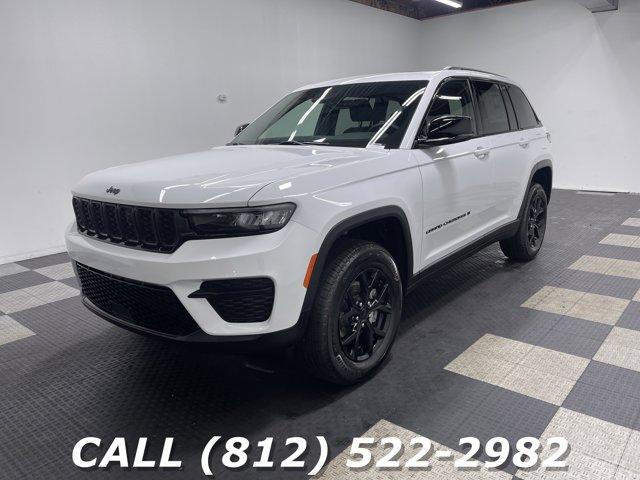 new 2025 Jeep Grand Cherokee car, priced at $40,599