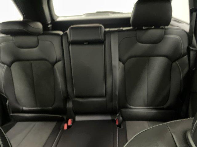 new 2025 Jeep Grand Cherokee car, priced at $40,599