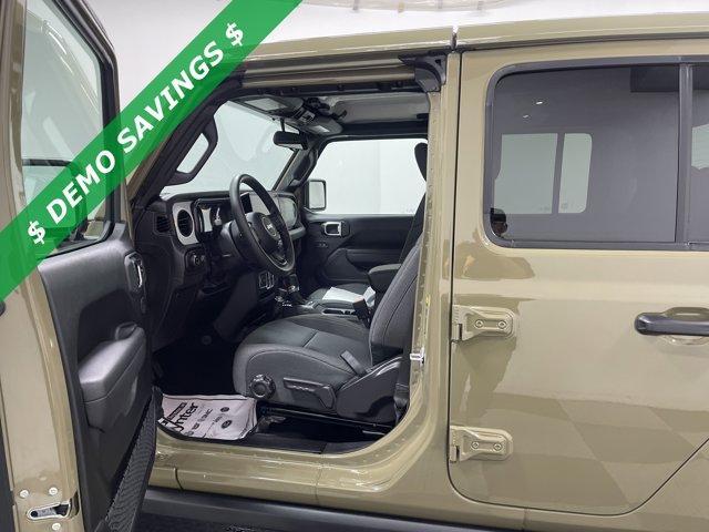 new 2025 Jeep Gladiator car, priced at $36,285