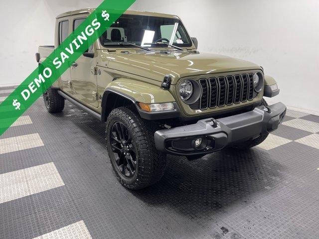 new 2025 Jeep Gladiator car, priced at $36,285