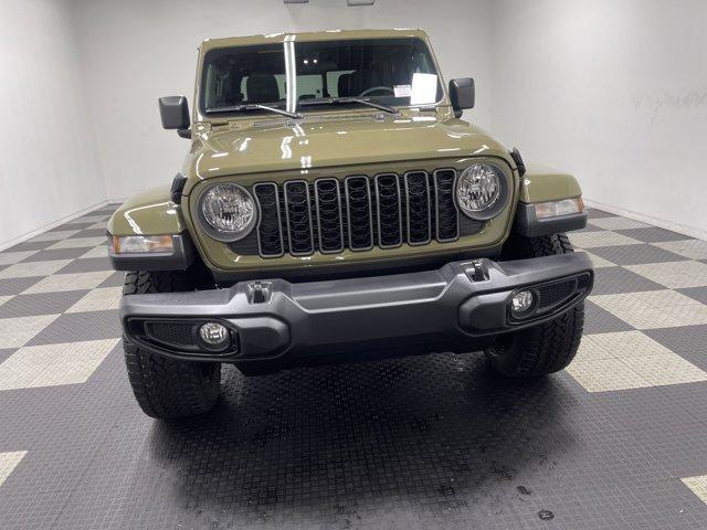 new 2025 Jeep Gladiator car, priced at $39,273