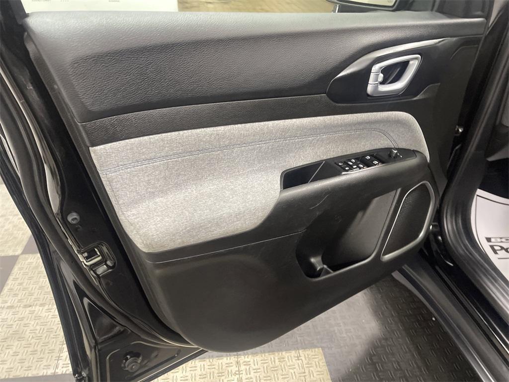 used 2024 Jeep Compass car, priced at $19,091