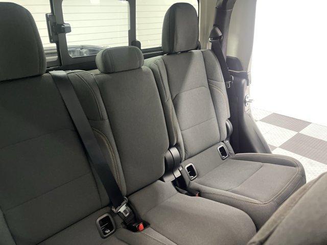 new 2025 Jeep Gladiator car, priced at $40,943