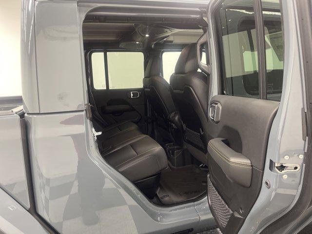 new 2026 Jeep Gladiator car, priced at $46,137